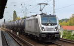 Diverse Loks/590237/rhc-187-070-8-mit-einem-heizoelkesselwagenzug RHC 187 070-8 mit einem Heizoelkesselwagenzug am 26.09.17 Berlin-Karow.