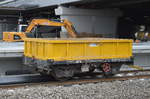 Bei den Gleisbauarbeiten Großbaustelle Brlin-Ostkreuz im Einsatz, dieser kleine Lorenwagen der Fa.
