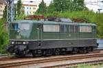 Mglicherweise zeitweise fr die EGP ttig, die klassisch grn gefrbte SRI Rail Invest GmbH Lok 151 124-5 (91 80 6151 124-5 D-SRI, Krupp Bj.1976) am 14.05.13 in der Nhe des alten Gbf.