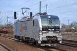 VTG Rail mit der Railpool Vectron 193 828-1 (NVR-Number: 91 80 6193 828-1 D-Rpool, Siemens Bj.2016] bei der Durchfahrt Bf.