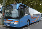 Alte und neue Modelle/521978/ein-setra-s-417-ul-reisebus Ein SETRA S 417 UL Reisebus vom Fuhrunternehmen Römer am 28.09.16 Berlin-Mitte.