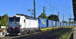 private-evu/896473/budamar-logistics-as-bratislava-sk-mit BUDAMAR LOGISTICS, a.s., Bratislava [SK] mit der geleasten Rolling Stock Lease s.r.o. Vectron '6193 030' [NVR-Nummer: 91 80 6193 030-4 D-RAILL] und einem KLV-Zug am 23.09.25 Höhe Bahnhof Magdeburg-Neustadt.