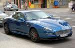 Ein Maserati GranSport (Produktionszeitraum 2004-2007) in toller blauer Lackierung, mit einer Motorleistung von 294 kW/ 400 PS kommt er auf eine Spitzengeschwindigkeit von 290 km/h und ist ein schnelles Sportauto mit Luxusausstattung, 30.07.12 Berlin-Pankow.