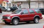 Ein Klassiker unter SUV Modellen aus den USA ist der Chevrolet BLAZER den es seit Jahrzehnten in diversen Versionen gibt, 10.11.10 Berlin-Charlottenburg.