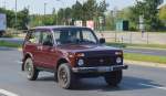 Der russische Geländewagen, ein Lada Niva wie er seit 1976 fast unverändert produziert wird, 16.09.14 Schönefeld b.