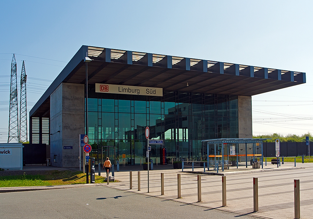 Der ICE Bahnhof Limburg S�d am 05.05.2013