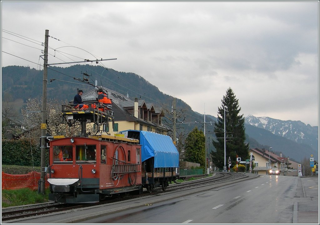 Die Fahrleitung der Blonay-Chamby Strecke wird f�r die Saison 2012 in Ordnung gebracht.
3. April 2012