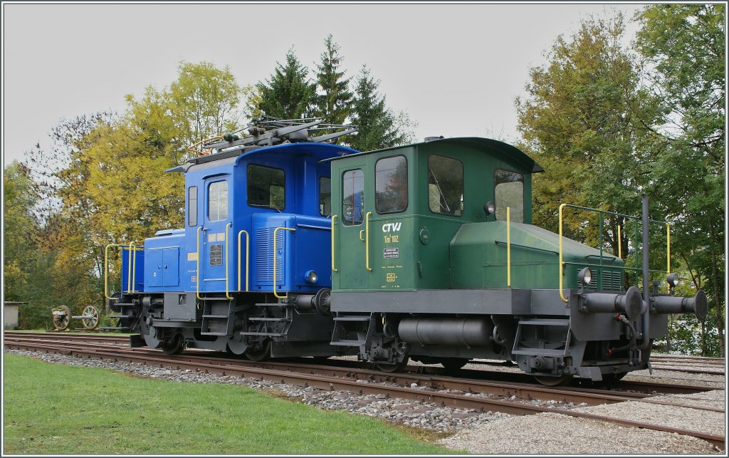 Die Tem und Tm in den eher ungewohnten Farben im Winterruhe auf dem Gel�nde der CTVJ.
5. Oktober 2012