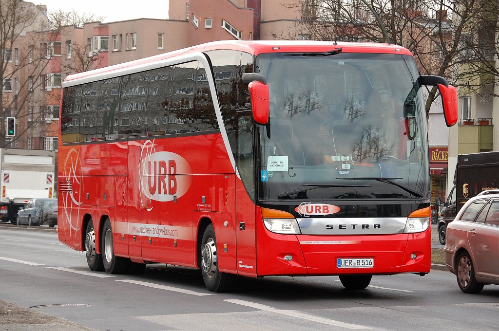 Ein SETRA S 416 HDH Reisebus von URB, 08.04.13 Berlin-Beusselbrcke.