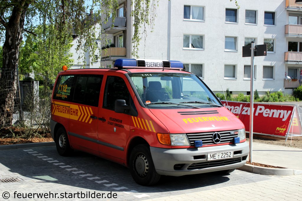 ELW-1 (1/11/1) der Feuerwehr Erkrath.
Aufgenommen beim Tdot der FF Erkrath am 17.5.2012.