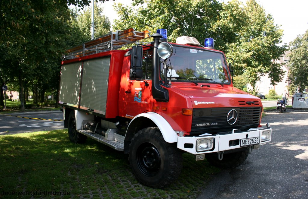 Feuerwehr Monheim
Florian Mettmann 7/21/1
ME 2526
TLF 16/24Tr
MB Unimog 1550L
Aufgenommen beim Tag der Offenen T�r der Feuerwehr Monheim am Rhein, 11.9.2010