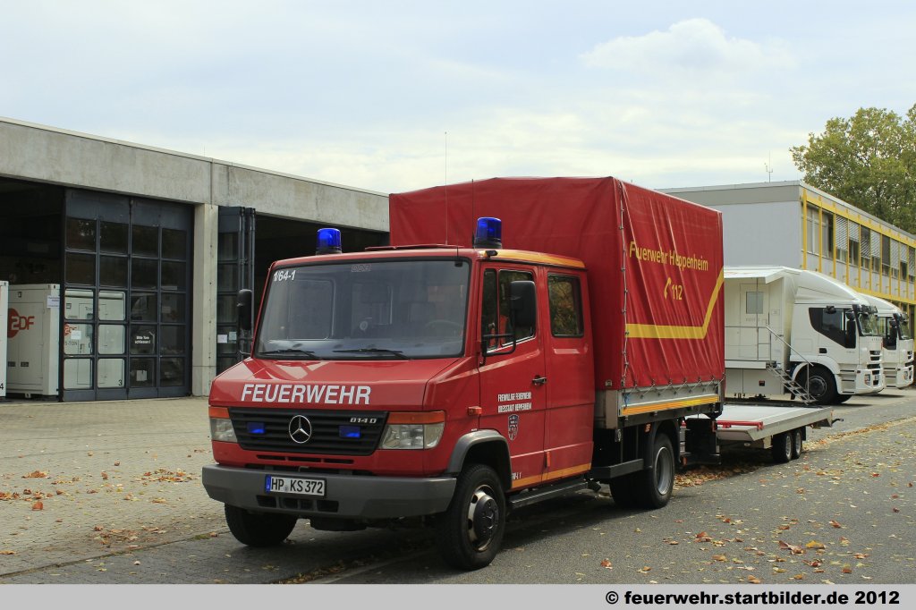 GW-Logistik (Florian Heppenheim 1/64-1) der Feuerwehr Heppenheim.
Das Fahrzeug ist Baujahr 1998 und wurde von der Firma K�gel Aufgebaut.
Aufgenommen beim Jubil�um 50 Jahre LFV-Rheinland-Pfalz in Mainz,6.10.2012.