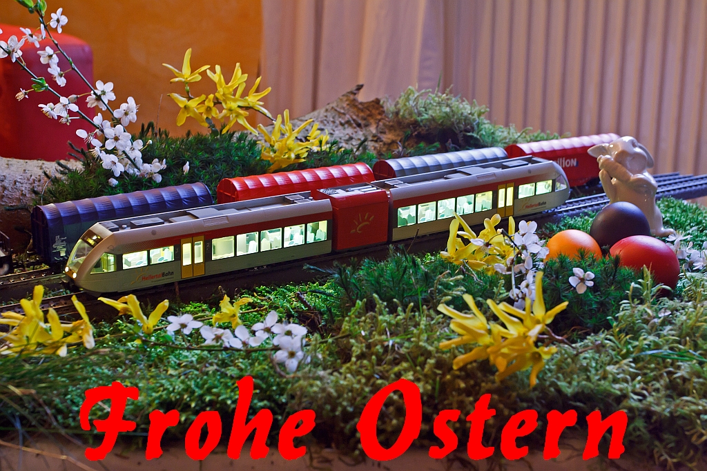 Ich w�nsche Euch allen frohe Ostern 2012.

Zum Bild: Mein Signalmeister H0-Modell (AC) eines Stadler GTW 2/6 der Hellertalbahn, hier als �sterliches Diorama aufgebaut.