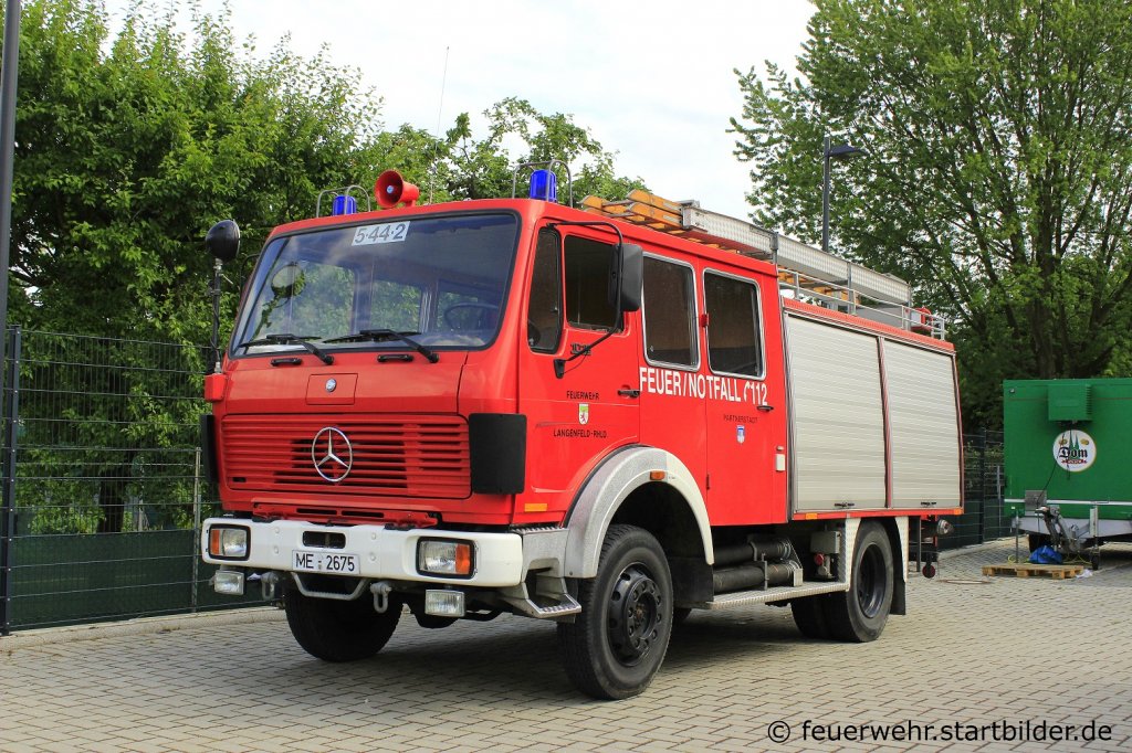 LF 16/12 (5/44/2) der Feuerwehr Langenfeld.
Aufgenommen beim Tdot der Feuerwehr Langenfeld,30.6.2012.