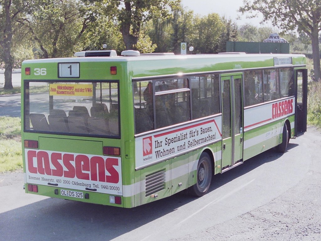 Wagen 36. ... stammen aus dem September 1990 und entstanden in EVERSTEN, Endstation der Linie 1.