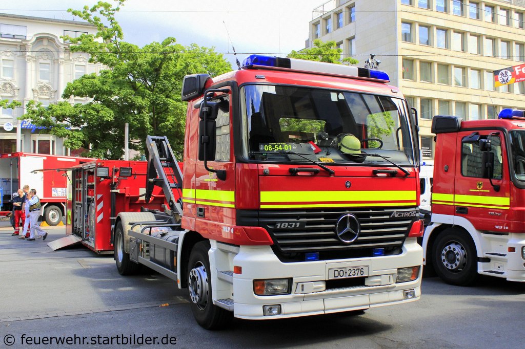 WLF (Florian Dortmund 8/54/1).
Aufgenommen beim Stadtfeuerwehrtag in Dortmund, 7.7.2012.