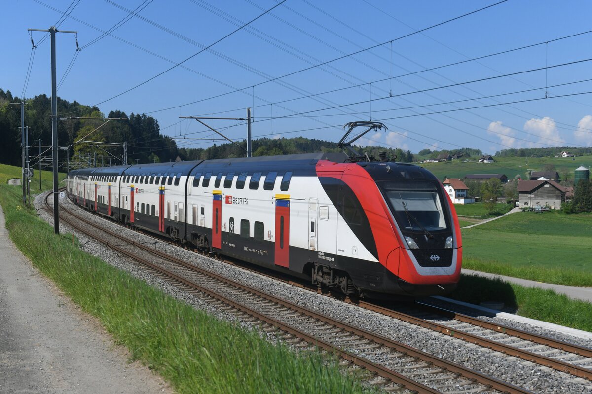 2025-04-30.SBB CFF FFS Granges-Veveyse
Automotrice à deux étages Bombardier Twindexx
RABe 502 202

© la photo vous intéresse merci de me contacter
photos-vietti-violi@ik.me