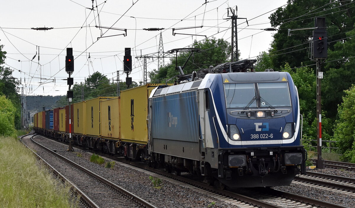 ČD Cargo a.s., Praha [CZ] mit ihrer  388 022-6  [NVR-Nummer: 91 54 7388 022-6 CZ-CDC] und einem PKW-Transportzug (leer) am 04.06.26 H�he Bahnhof Saarmund.