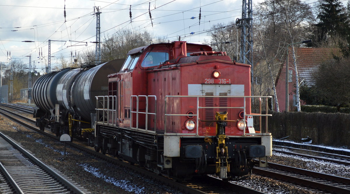 298 316-1 mit einer Güterwagen-Übergabefahrt am 05.02.18 Berlin-Hirschgarten. 