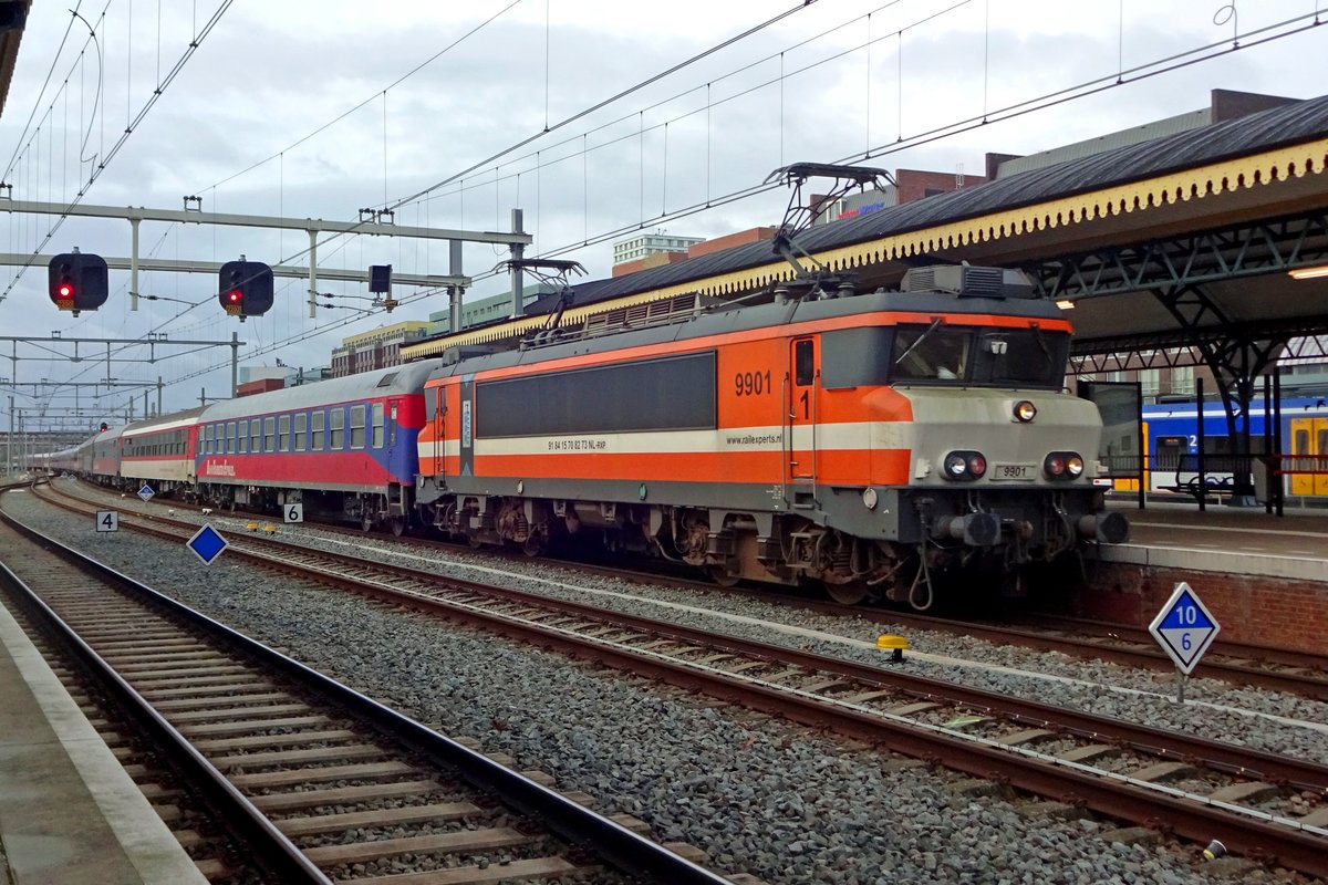 Alpen-Express 1388 treft mit ex-LOCON 9901 an der Spitze an 1 M�rz 2020 in 's-Hertogenbosch ein.