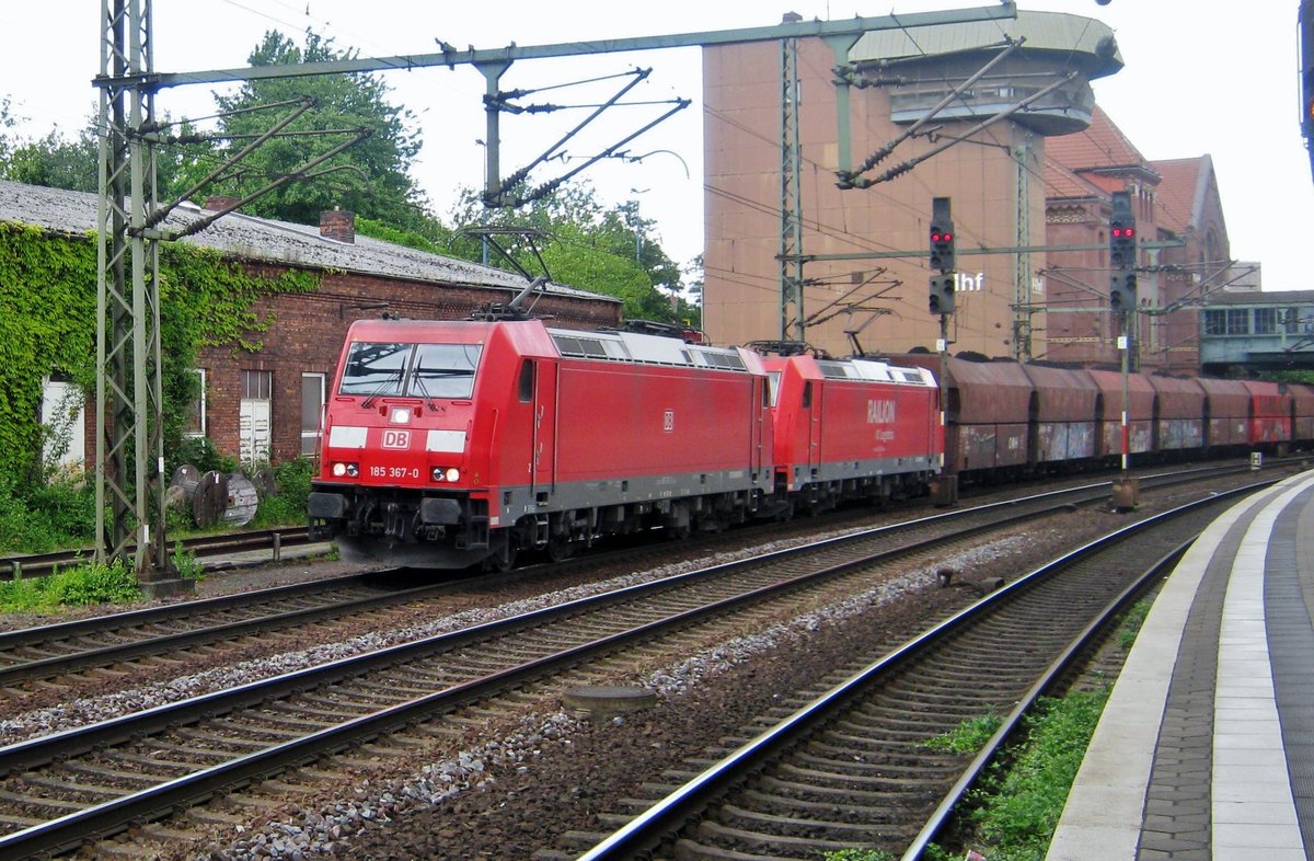 Am 1 Juni 2012 durchfahrt 185 367 Hamburg-Harburg in s�dw�rtser Richtung, ein Tag nach der Passage durch Celle. 