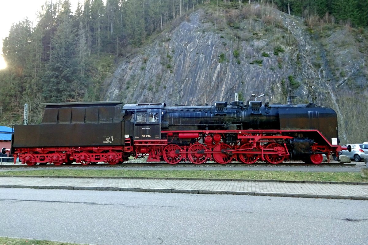 Am 29 Dezember 2019 wurde 50 245 in Triberg fotografiert.