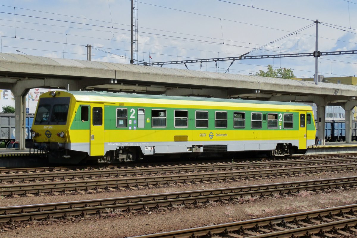Am 5 Mai 2018 treft GySEV 247 504 -eine fr�here �BB 5047- in Bratislava-Petrzalka ein. 