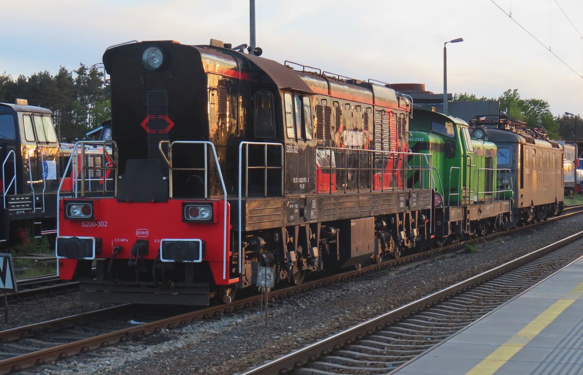 Am 6 Mai 2024 steht CargoUnit S200-302 abgestellt in Rzepin.