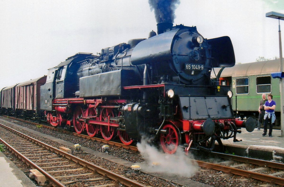 Arbeit für 65 1049 ins DDM am 23 Mai 2010 mit ein Dampfpendel über die Schiefe Ebene. 