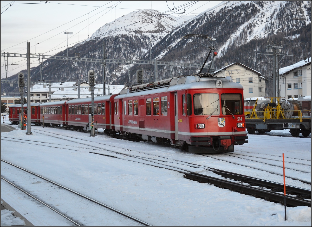 Be 4/4 514 der RhB in Samedan. Januar 2020.