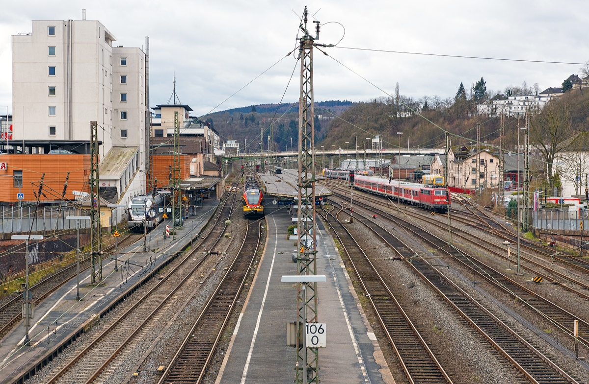
Blick auf den Hauptbahnhof Siegen am 10.01.2015 von der Freudenberger Stra�e.