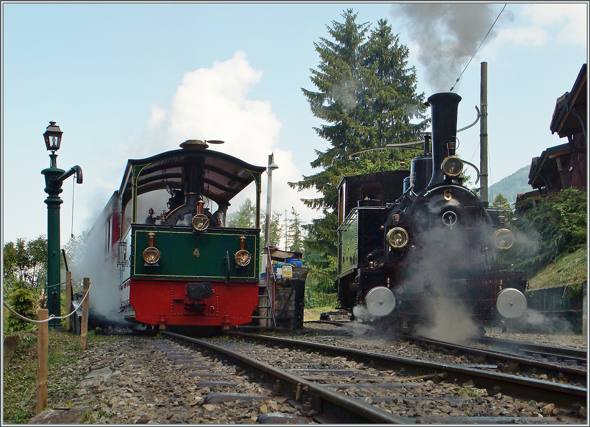 BLONAY-CHAMBY PINGSTFESTIVAL 2015: Neben der G 2/2 N° 4 dampft die G 3/3 N° 5. 
Chaulin, den 25. Mai 2015