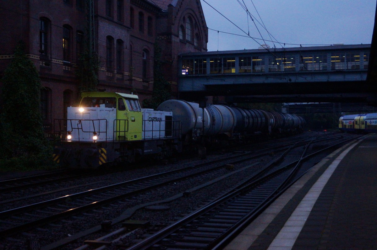 CAPTRAIN: Züge der CAPTRAIN in HAMBURG HARBURG unterwegs. Aufnahme vom 16. Oktober 2015. 
Foto: Walter Ruetsch