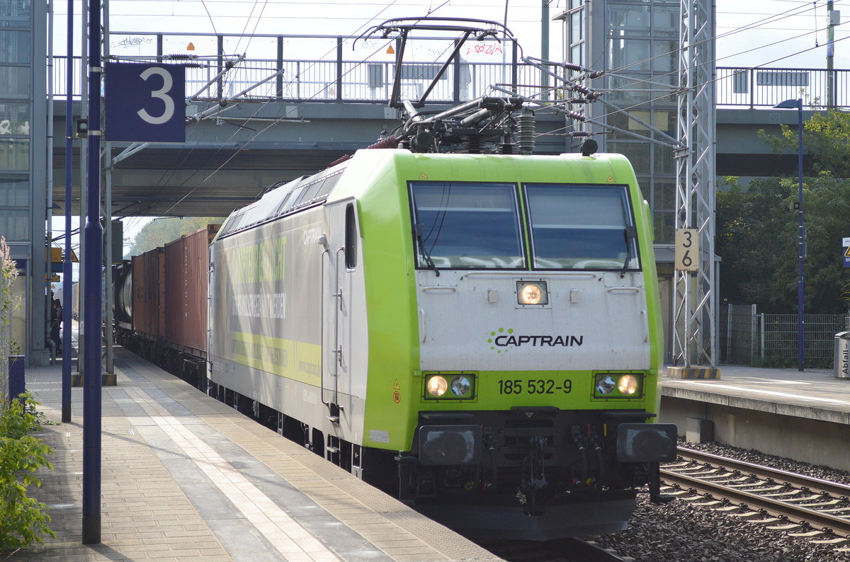 Captrain/ITL 185 532-9 mit Containerzug am 21.09.17 BF. Berlin-Hohenschönhausen.