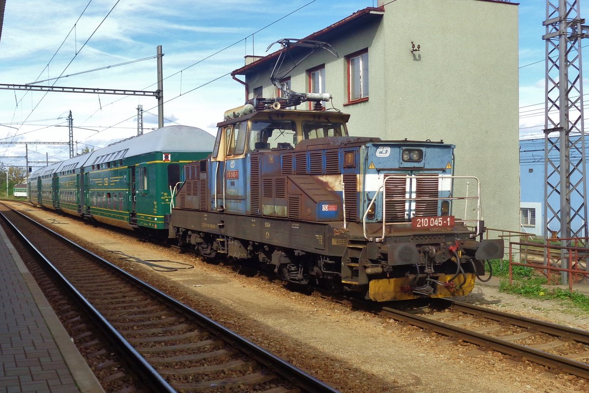 CD 210 045 rangiert am 22 September 2018 in Ceske Budejovice.