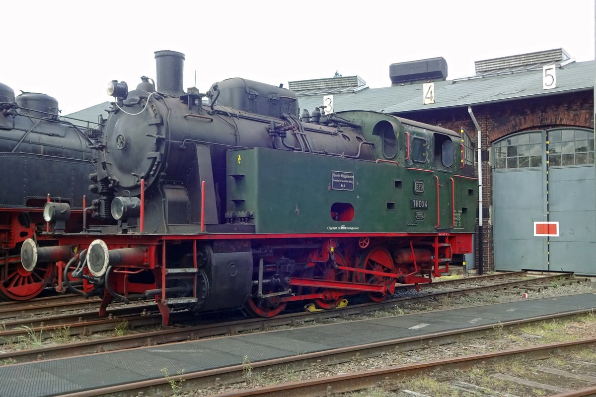Dampflok Theo-4 steht am 8 Juni 2019 ins EM Dieringhausen.