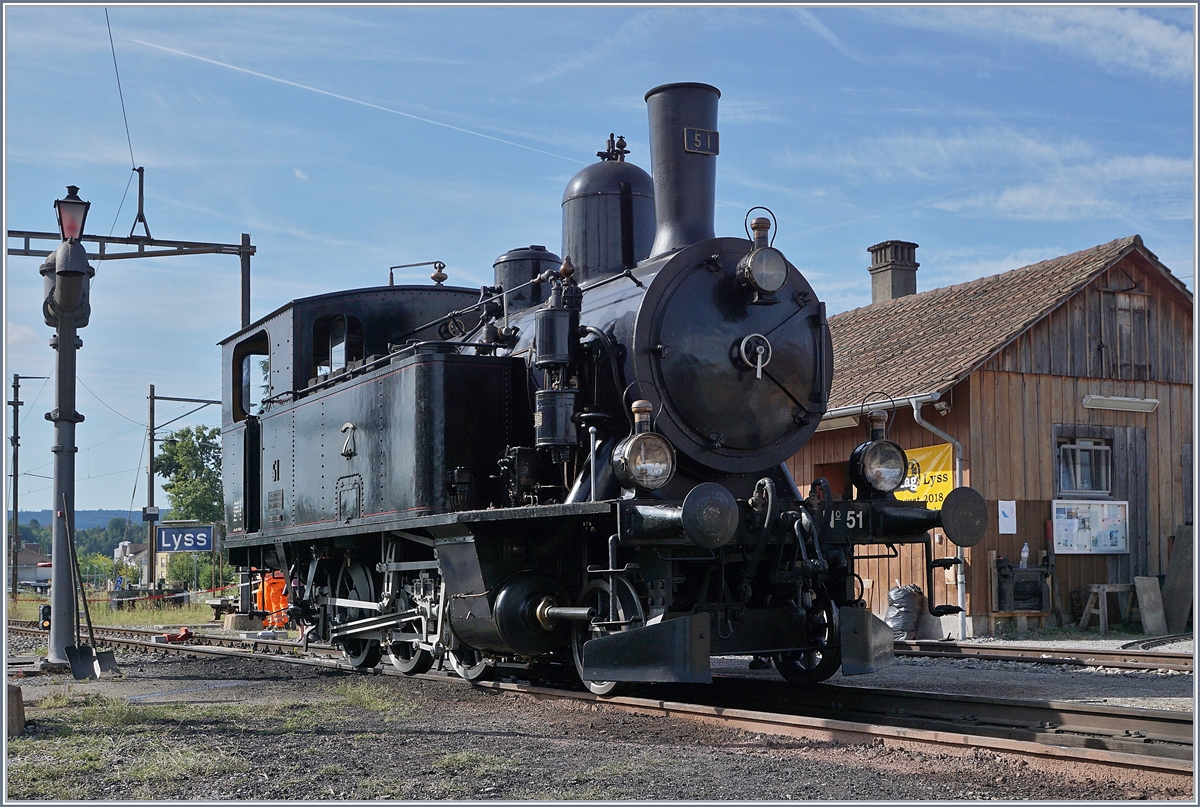 Dampftag 2018 Lyss: die BSB Ed 3/4 N� 51 der Dampfbahn Bern (DBB) wartet im Depot-Gel�nde auf ihren n�chsten Einsatz. 11. August 2018