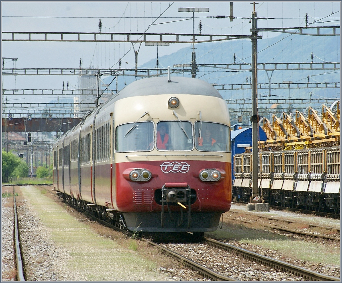 Den kurz zuvor gesehenen TEE RAe II zeigte ich mir dann zu meiner grossen Überraschung im Rangierbahnhof von Biel.

9. Mai 2009 