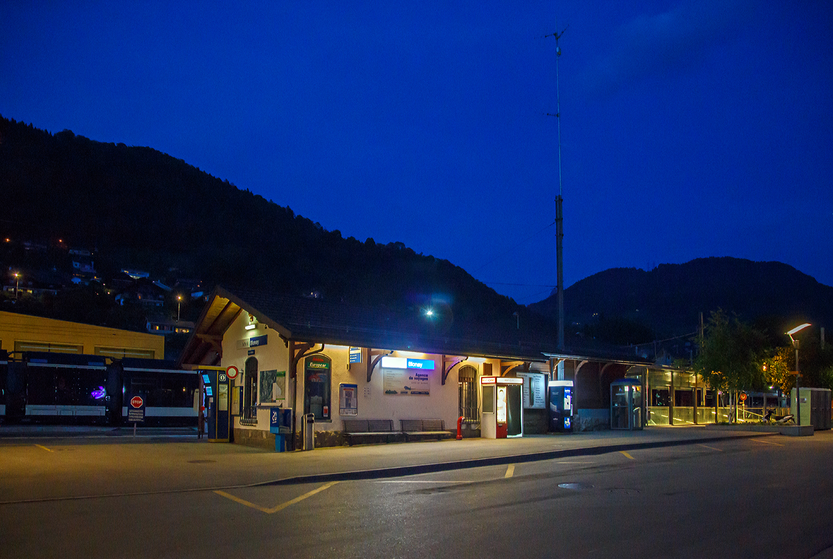 
Der Bahnhof Blonay bei Night (18.05.2018).