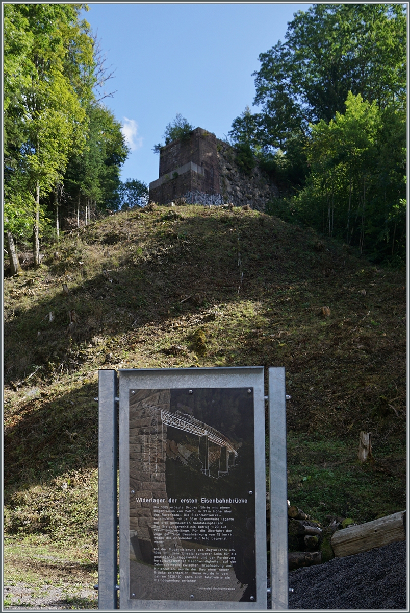 Der Brückenkopf der alten Ravenna Brücke von 1885 mit einer interessanten Hinweis Tafel dazu. 

24. Sept. 2023
