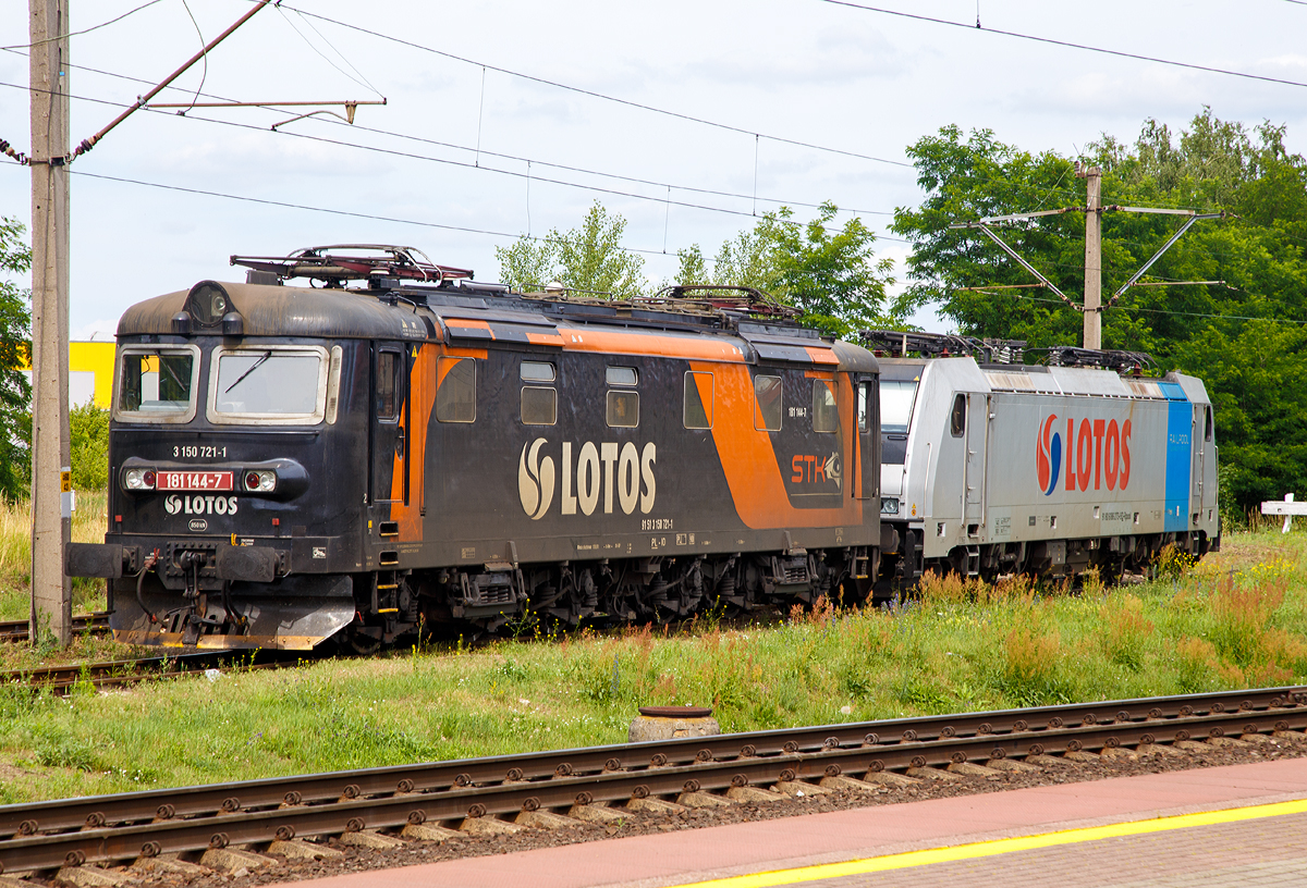 
Die an die STK vermietete Lotos 181 144-7 (ET23 - Škoda 31E, bzw. ex ČD 181, ex ČSD E669.1 mit UIC-Nr.  3 150 721-1 PL-ID) und dahinter die an die Lotos vermietete Railpool E 186 273-9 (91 80 6186 273-9 D-Rpool) sind am 27.06.2017 in Rzepin (Polen) abgestellt.