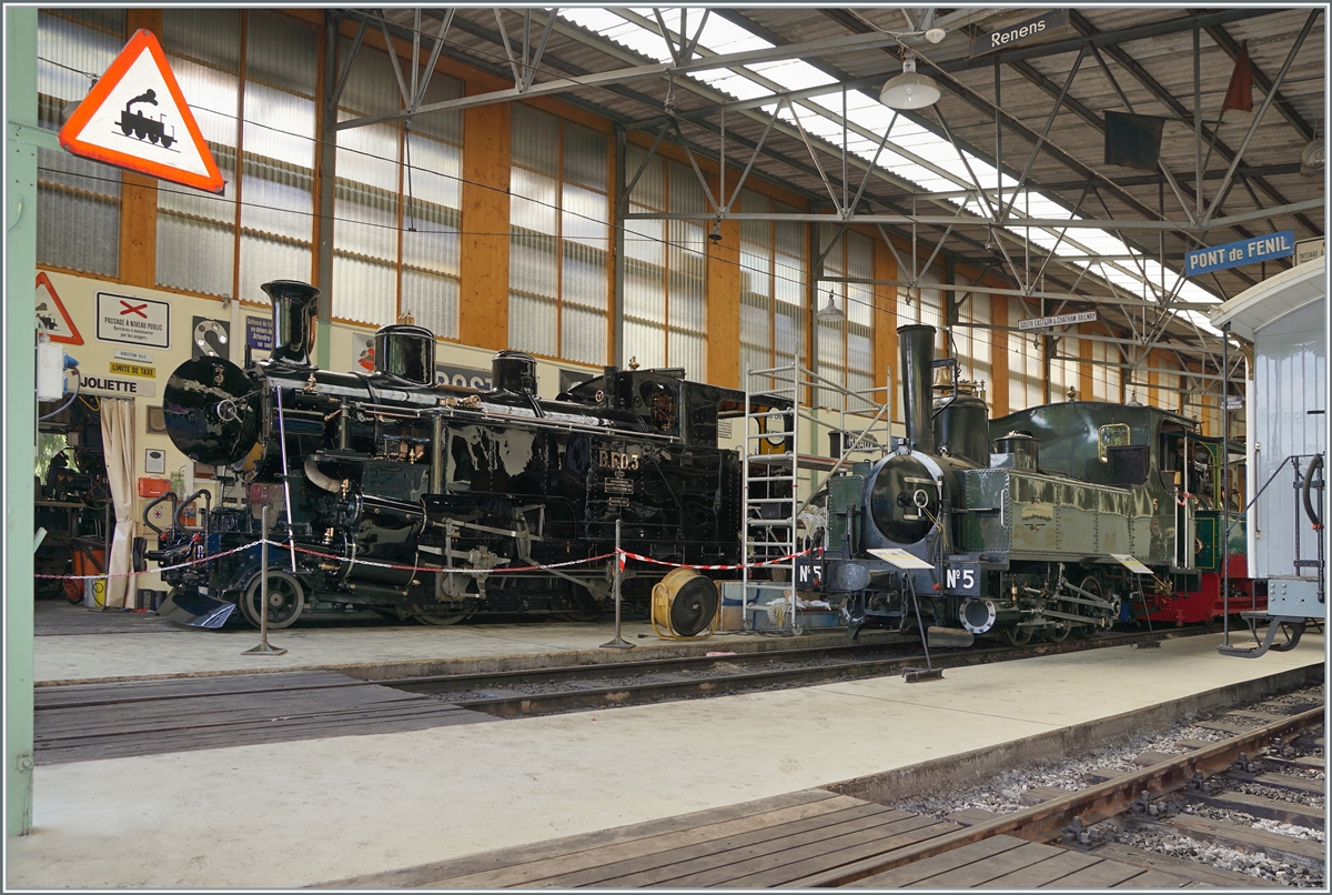 Die BFD HG 3/4 N° 3 der Blonay-Chamby Bahn ist wieder zurück! Und dürfte somit für den Einsatz wie vorgesehen am  Schweizer Dampffestival 2022  Anfangs Juni wieder zwischen Blonay und Chamby hin und her dampfen. 
Links im Bild ist die G 3/3 N° 5 (ex LEB) zu sehen. 

21. Mai 2022