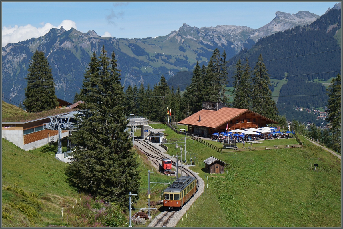 Die BLM Zwischenstation Winteregg. Im Hintergrund ist die  Schynige Platte  zu sehen.
5. Sept. 2014