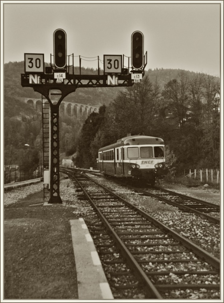 Ein X 2800 in Morez.
Oktober 1985