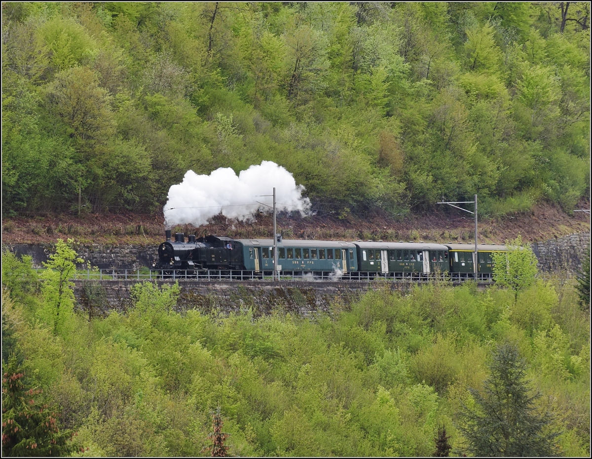 Fahrleitungsstörung nannte sie die Veranstaltung, um an die Dampfreserve in Olten für solche Fälle zu erinnern. Im Jura mit Eb 3/5 3819. April 2019.