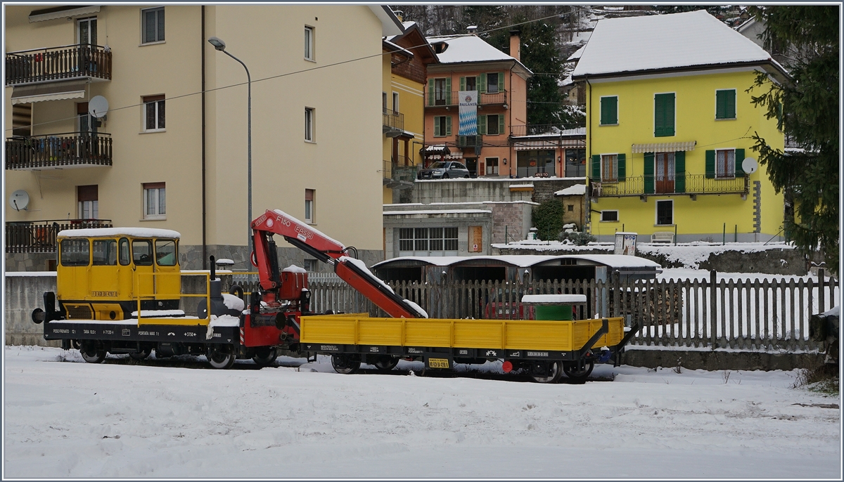 FS Bahn-Dienstfahrzeuge in Varzo.
14. Jan. 2017