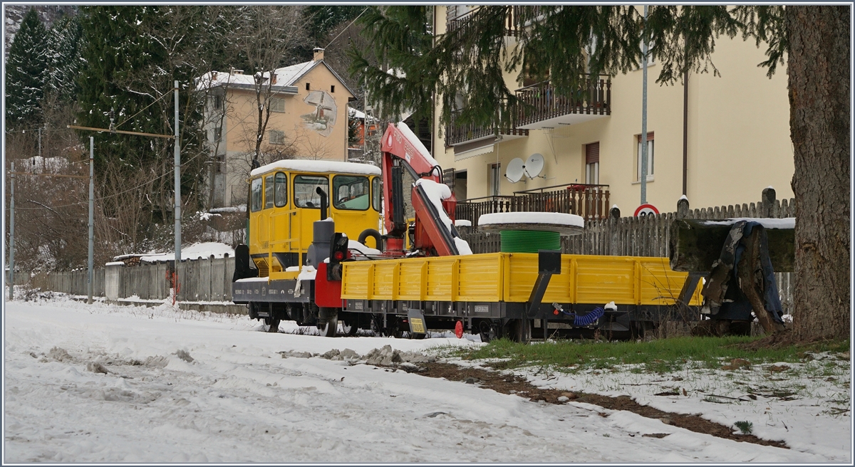 FS Bahn-Dienstfahrzeuge in Varzo.
14. Jan. 2017