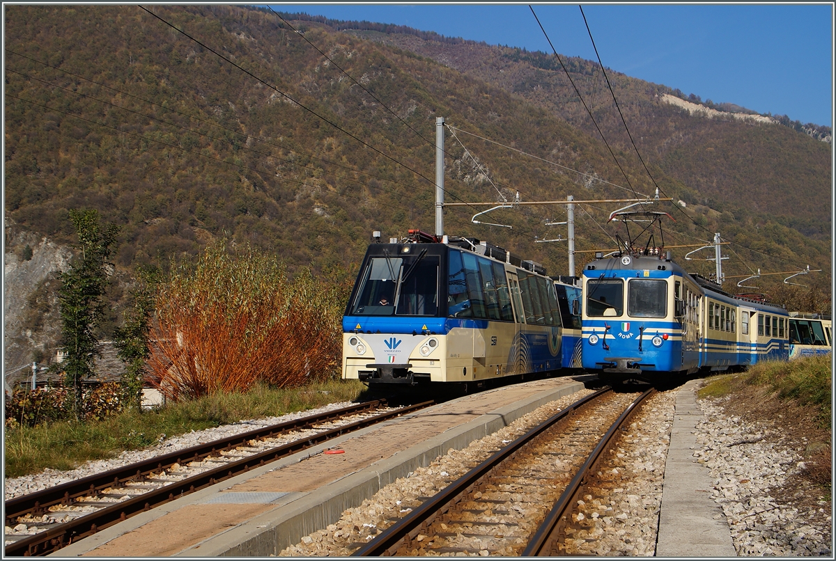 H�hepunkt (und auch schon fast der Schlusspunkt) des Tages: die Kreuzung des R 763 und des D 54 P in Verigo. 
31. Okt. 2014