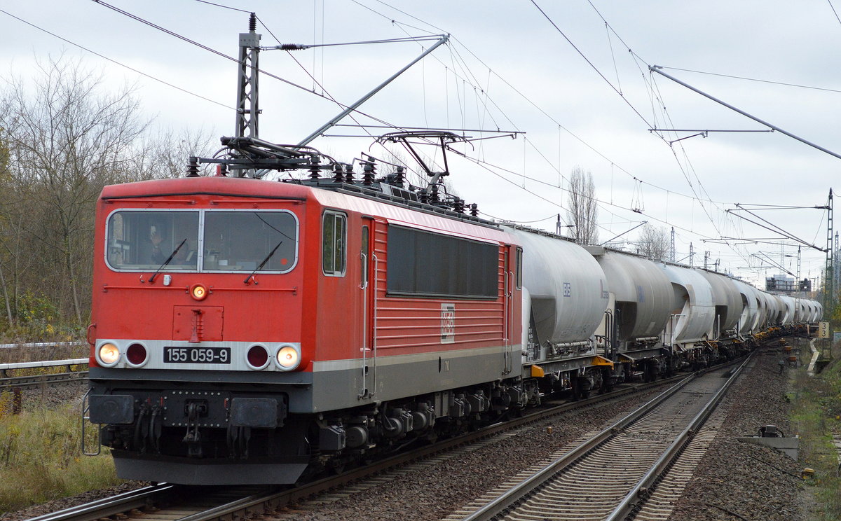 MEG 710/155 059-9 verlässt mit dem täglichen Zementstaubzug die Industreiübergabe Nordost Richtung Rostock am 12.11.17 Berlin-Hohenschönhausen. Viele Grüße an den Tf. !!!