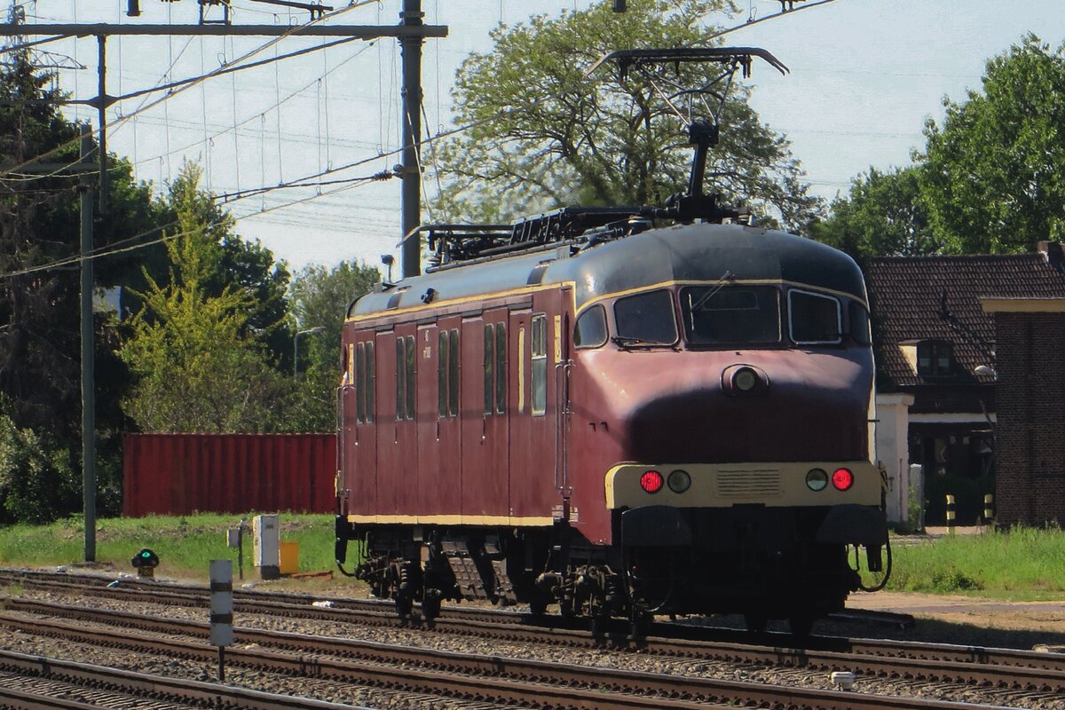 Mp 3031 verl�sst am 30 Mai 2021 Blerick f�r den R�ckfahrt nach das Niederl�ndisches Staatseisenbahnmuseum in Utrecht.